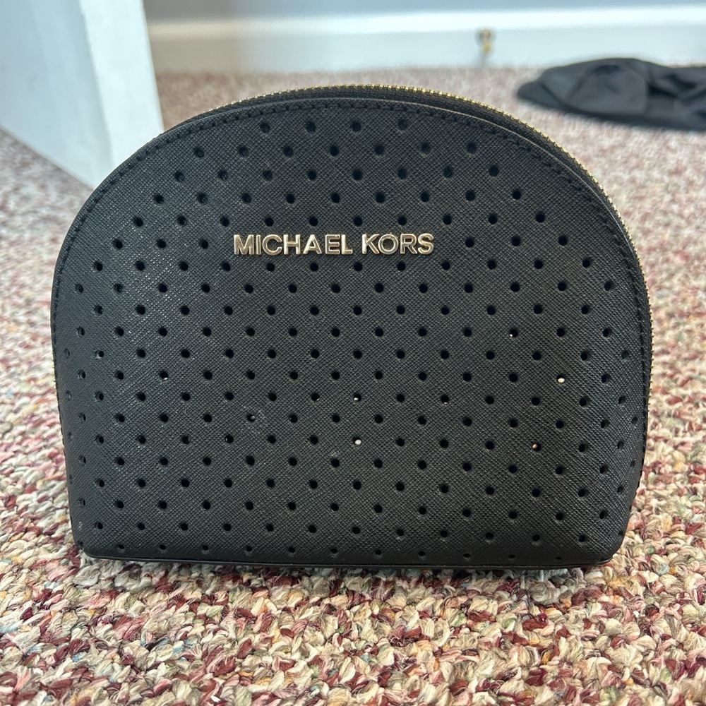 Michael Kors make-up purse